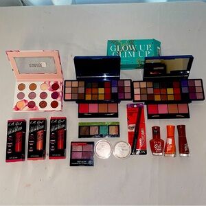 Bundle of New makeup for all your needs